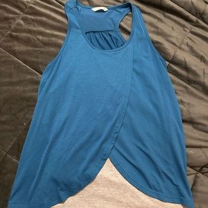 Breast feed shirt. Size XL like brand new. Color blue with gray